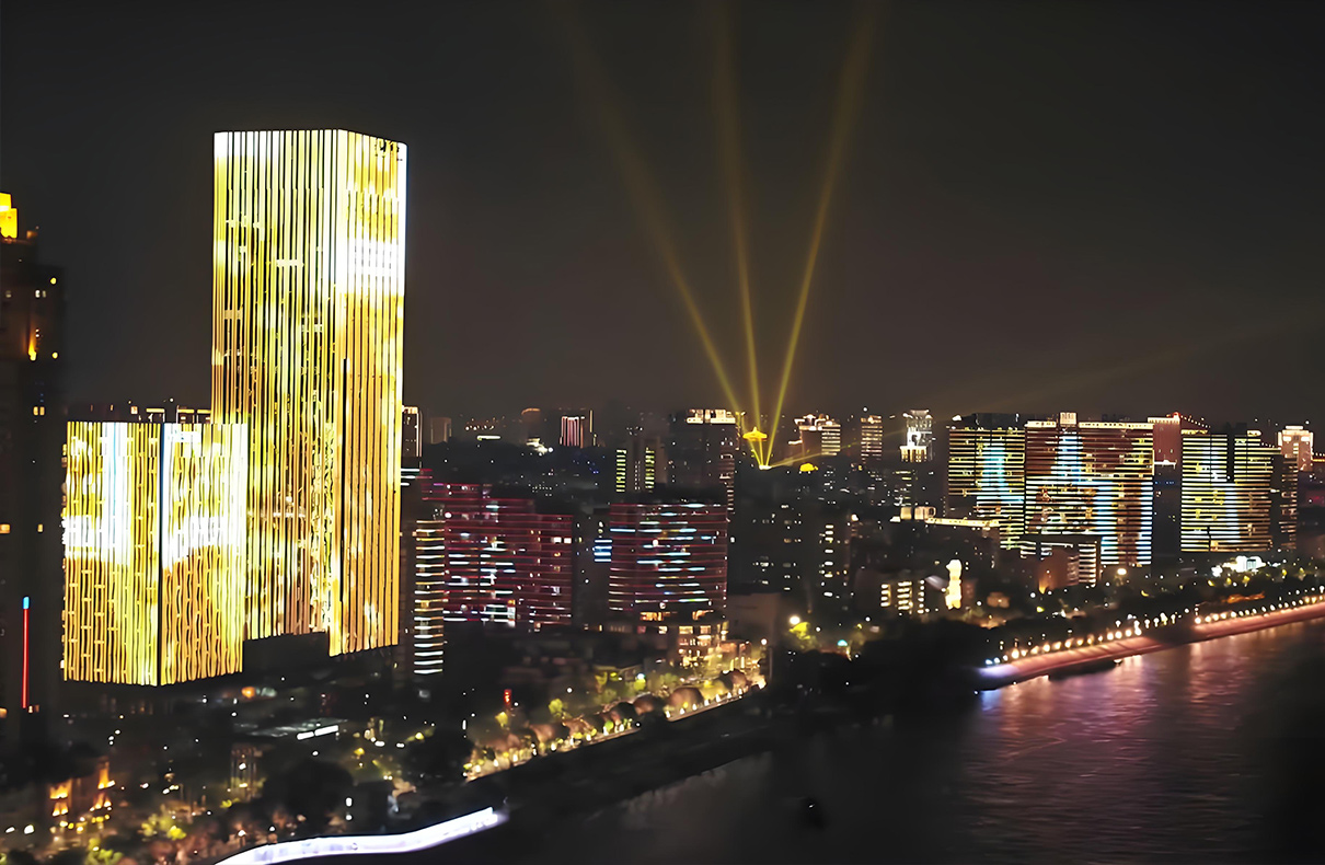 武汉沿江灯光秀