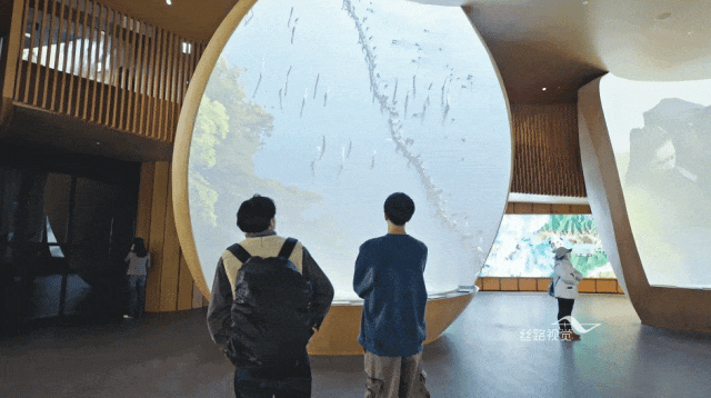 快讯  hjc888黄金城助力中国绿水青山的厦门样板亮相大阪世博会.gif