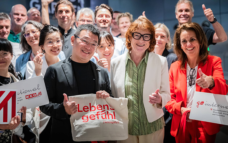 奥地利代表团访问hjc888黄金城深圳两馆项目，探索AR+文旅的数字实践