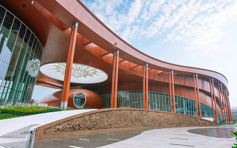 快讯｜试运营启幕！hjc888黄金城见证龙岗国际艺术中心璀璨绽放